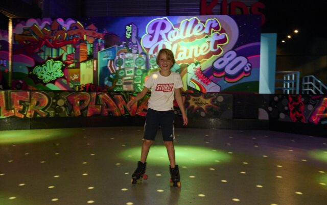 afbeelding van Disco&shy;rolschaatsen